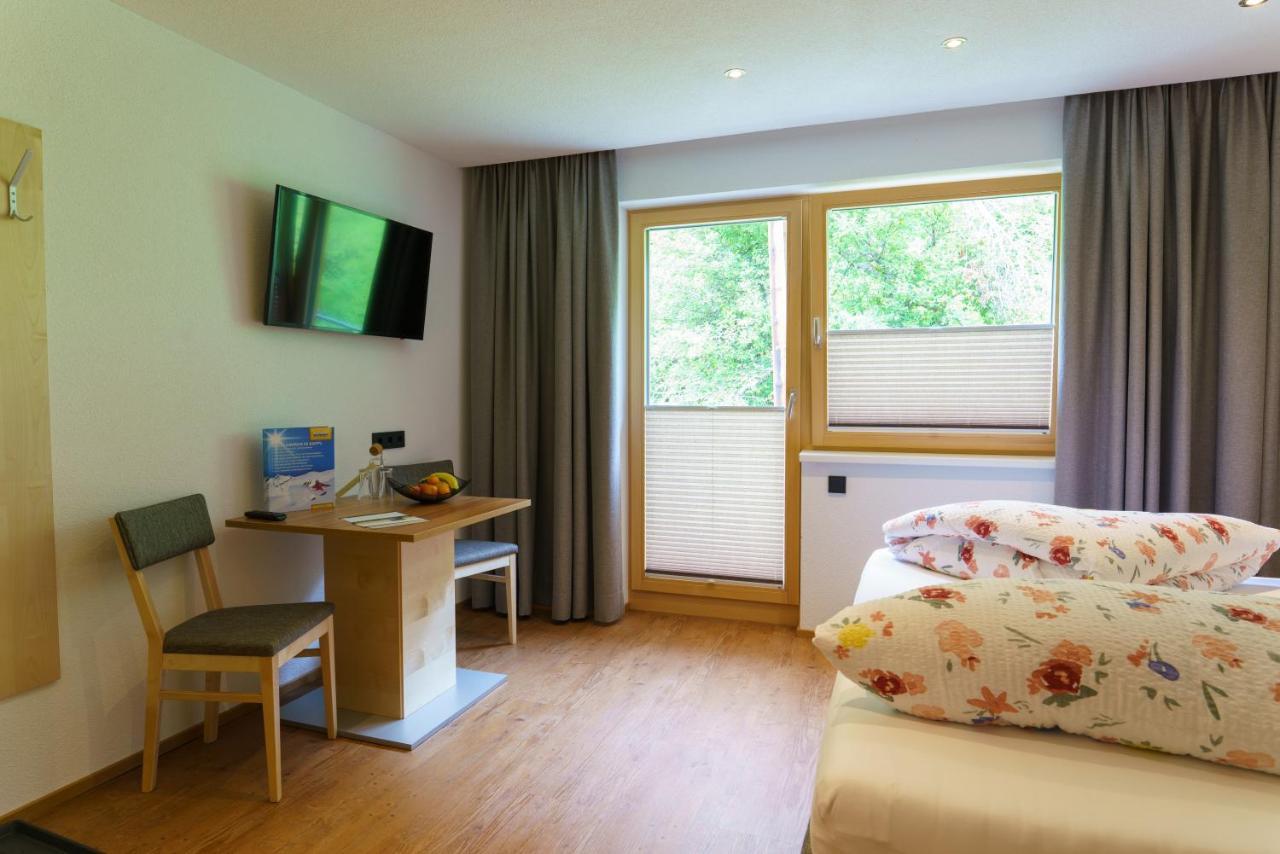 Hotel Alpenfrieden Kappl  Eksteriør bilde